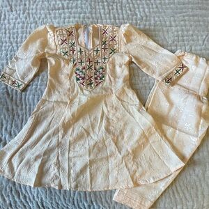 Cream Blush Salwar Kameez Kurta 2-Piece Royal Set Fairy Princess Costume Indian